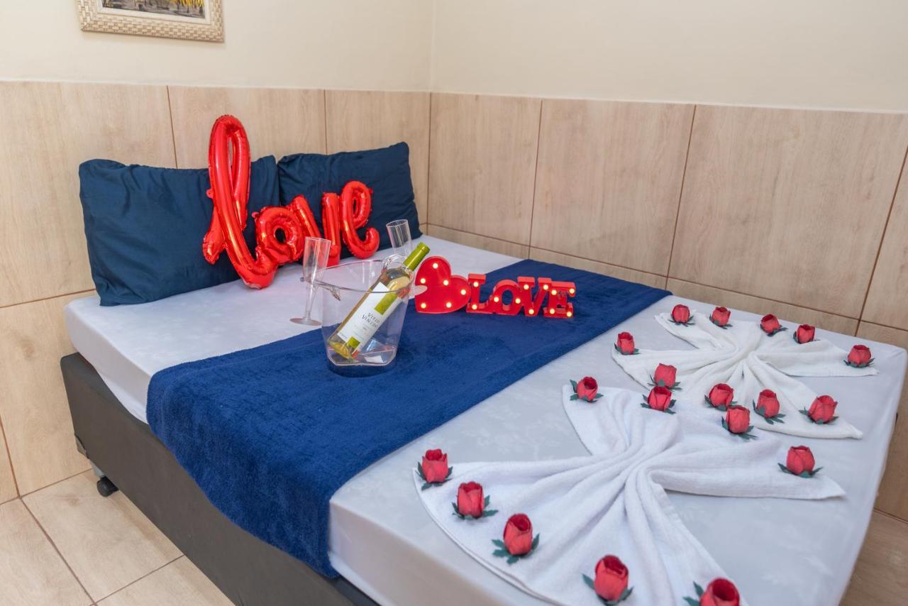 Dona Rosa Suites Privativas 阿拉亚尔-杜卡布 外观 照片